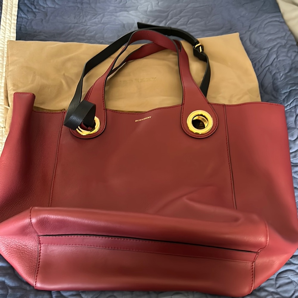 Burberry Tote